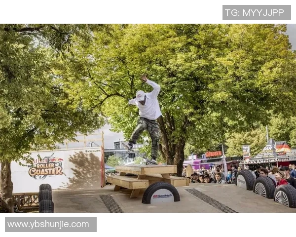 广州滑板队耐力之争引发热议滑手们的训练与竞技挑战分析 广州滑板队耐力之争引发热议滑手们的训练与竞技挑战分析